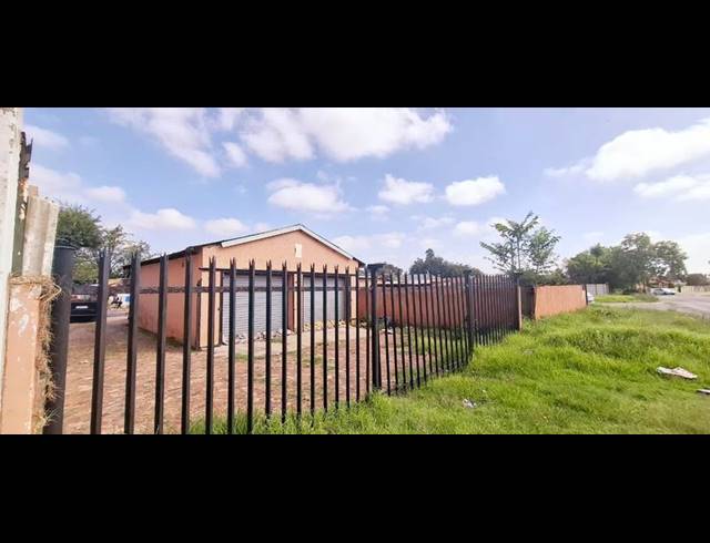 3 BEDROOM HOUSE FOR SALE IN NEW MODDER